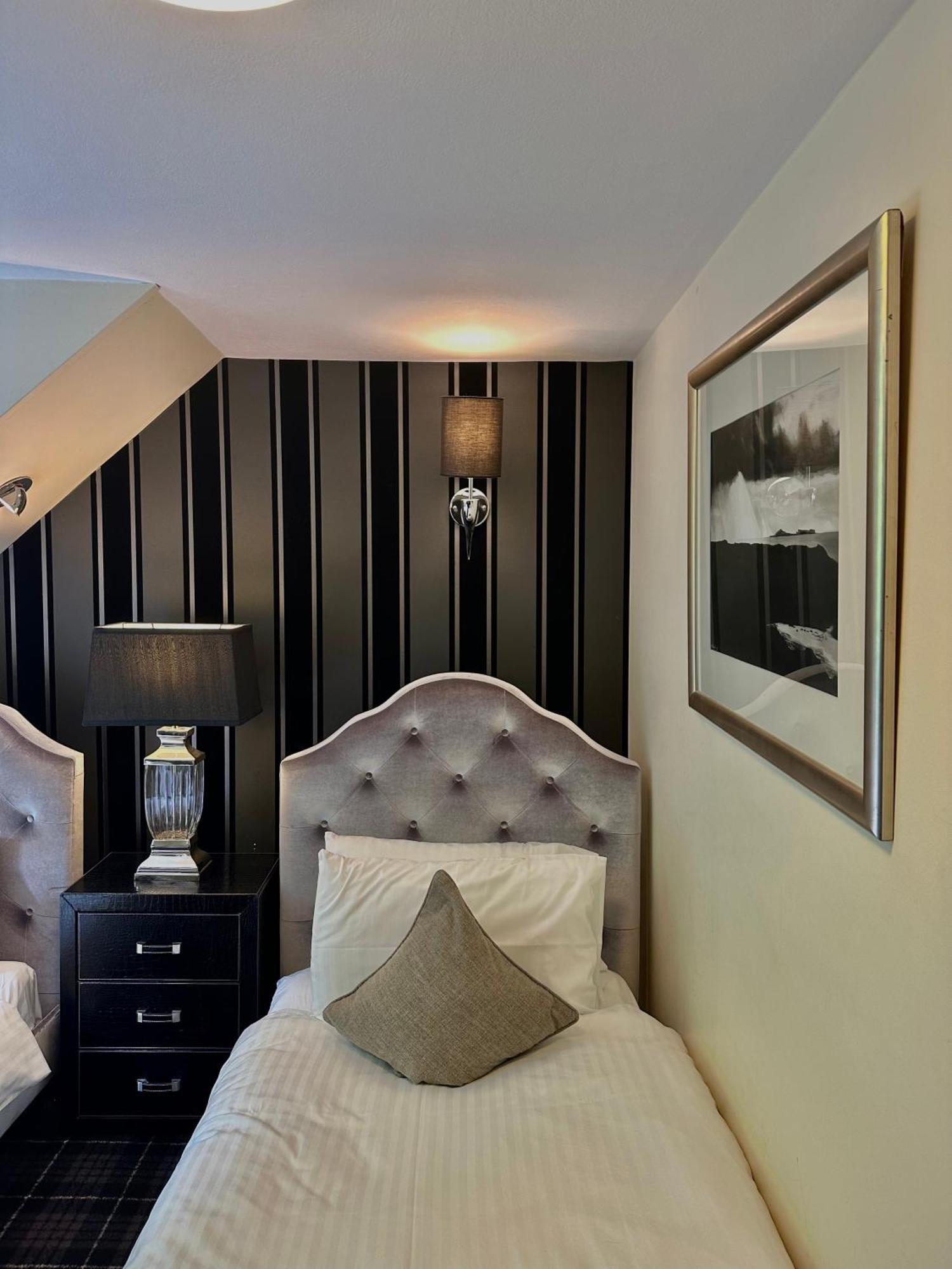 The Tobermory Hotel Dış mekan fotoğraf